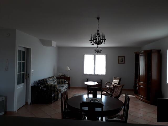 spacious house near Golfech
