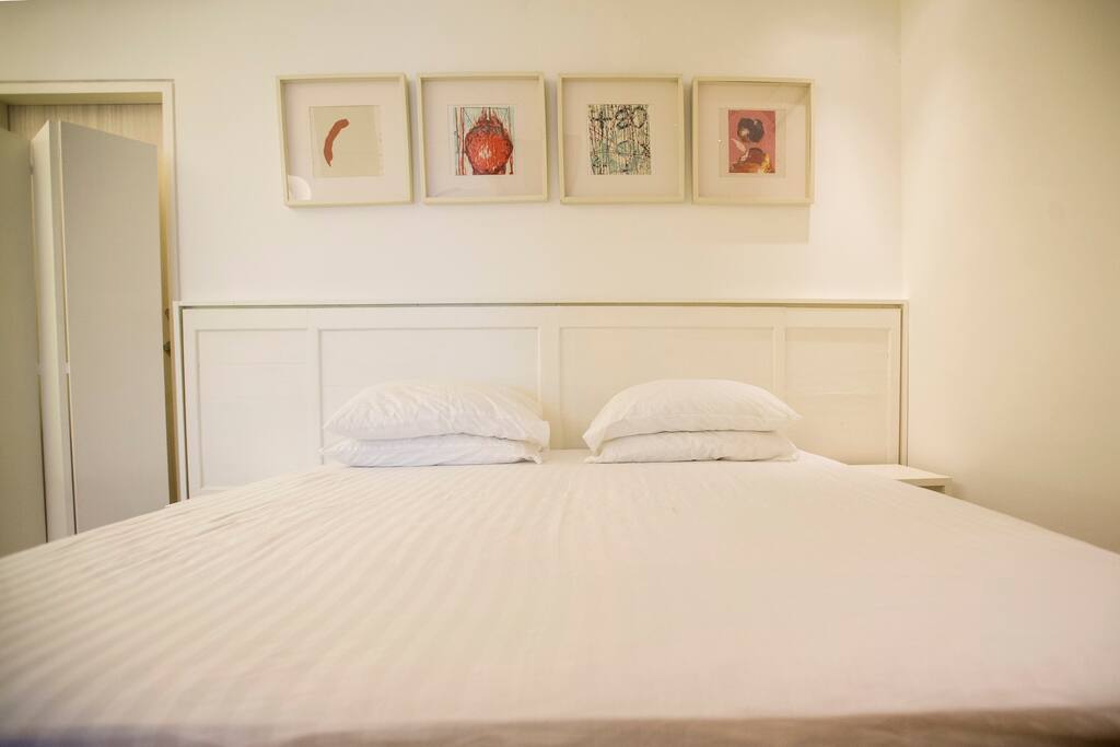 king size bed