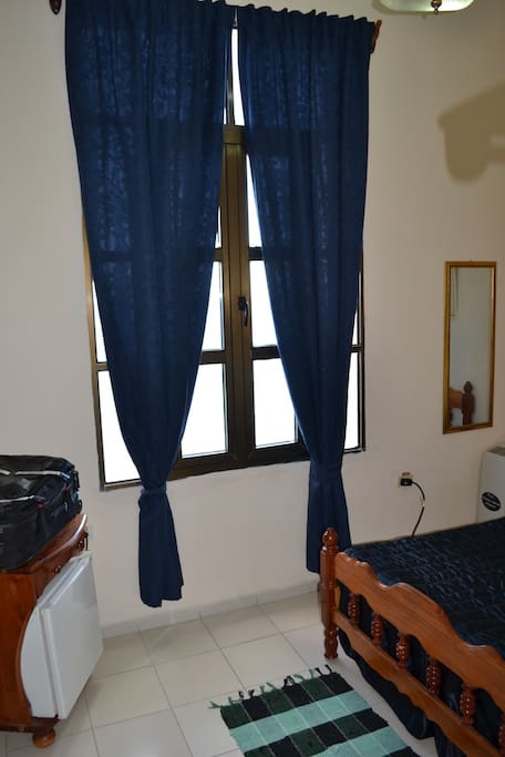 Room window to the sea