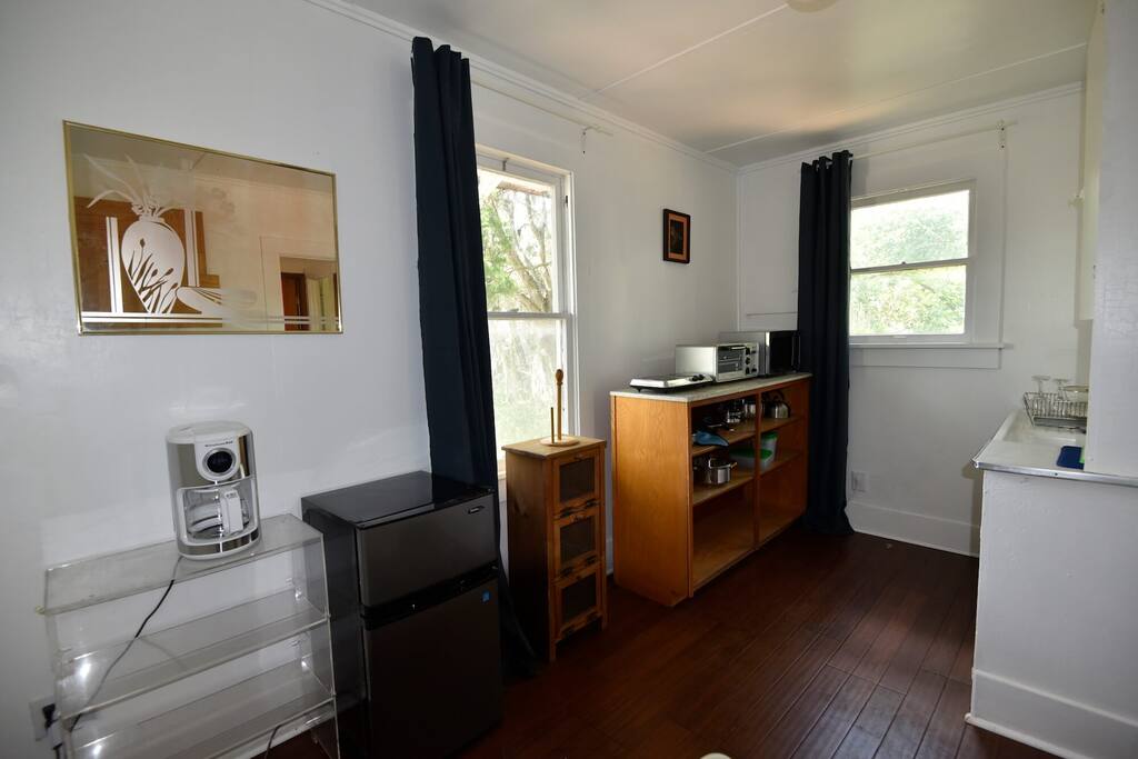 Kitchenette