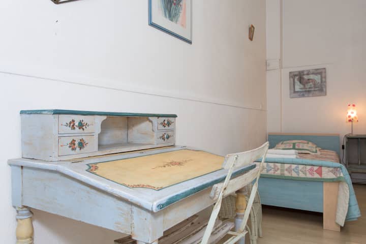 spálňa 3 : 1 jednolôžková posteľ