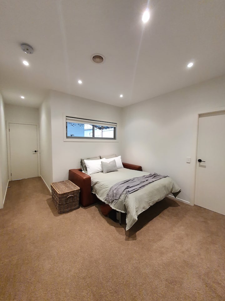 Camera Rumpus con divano letto matrimoniale superiore 