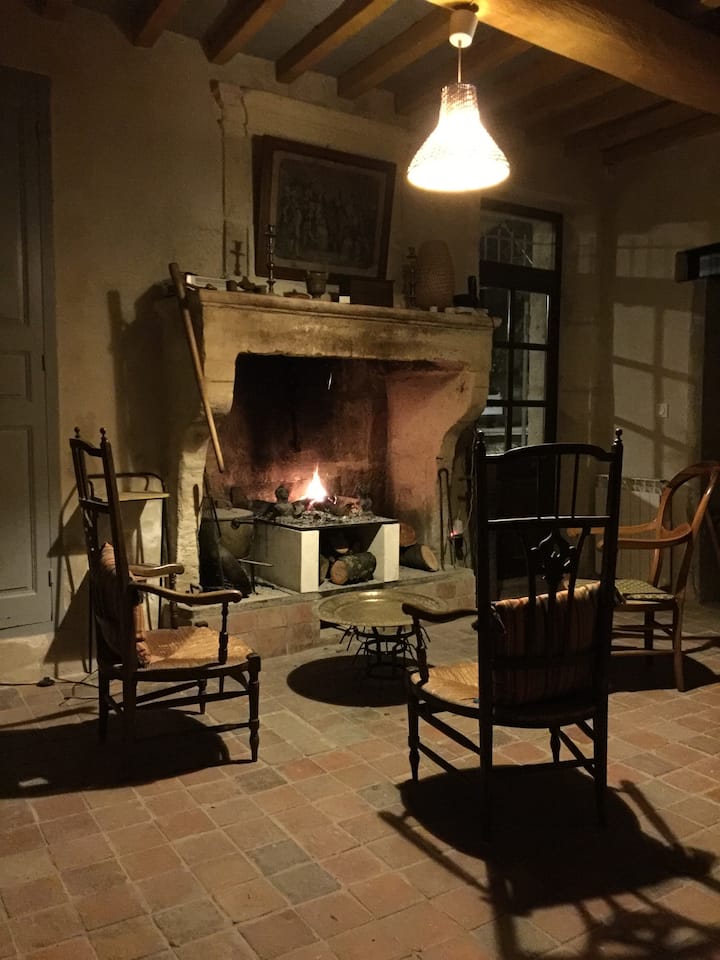 Maison Dans Un Village Provencal - Beaucaire