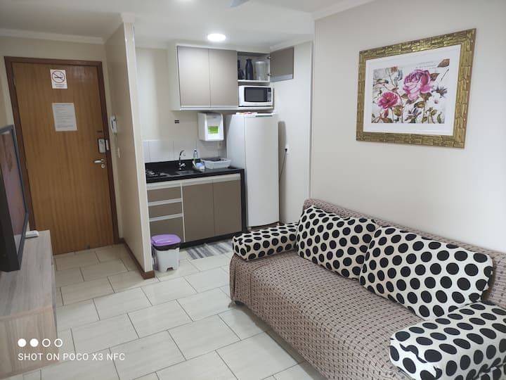 Apartamento 02 Confortável E Climatizado - Cabo Frio
