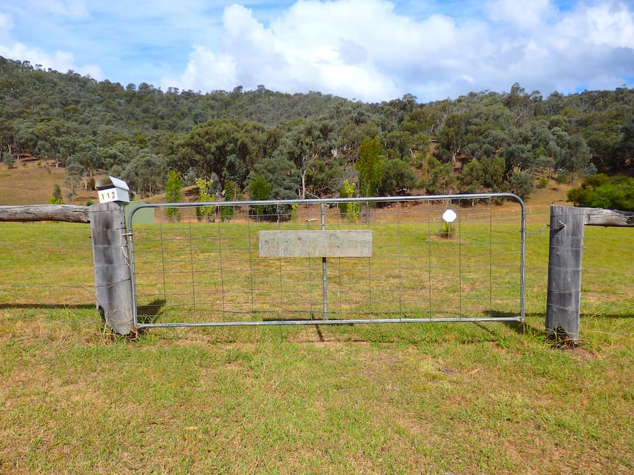 At the gate - Note the Shingle