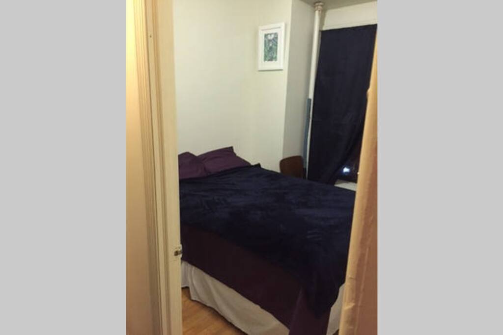 Comfortable Full Size Bed