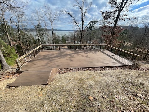 Wood River View Cabin Sleeps Twelve