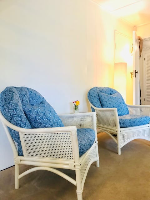 Top Airbnb: Hillcrest Hideaway – City Views & Free Breakfast in City Of Launceston