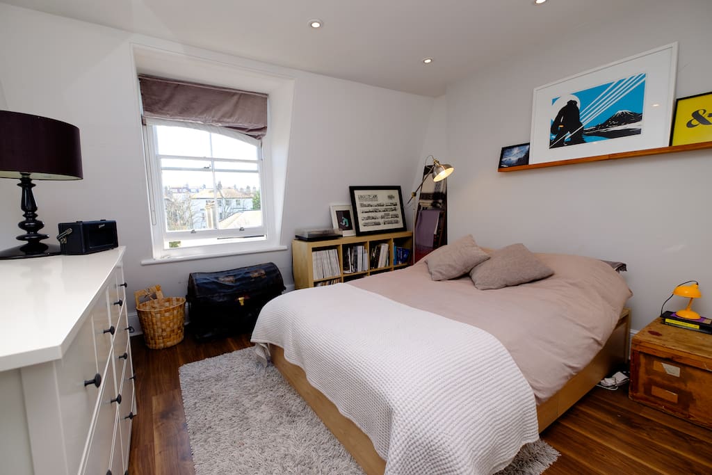 Double bedroom with ensuite bathroom