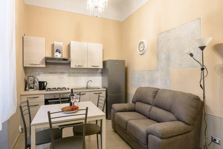 WelcHome in Italy: Santa Croce for families