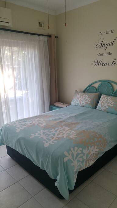 The Belle Le Vie Overnighter Bedroom