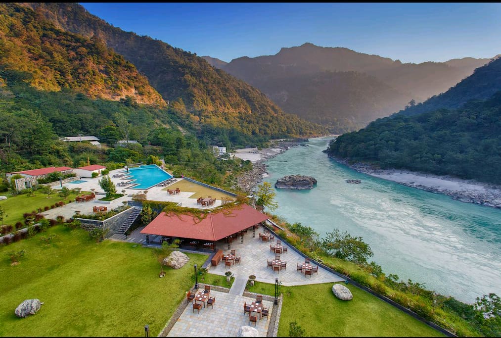 Beautiful view of Pristine Ganges river.