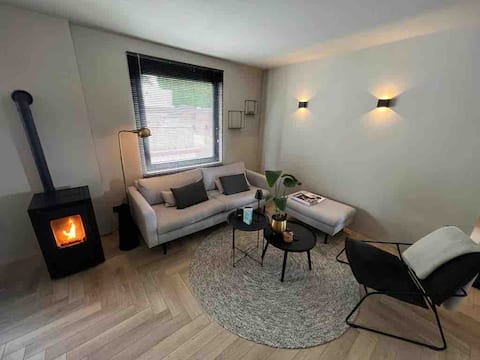 Stylish 6-person boutique hotel near the city center