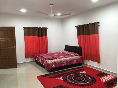 Anas Homestay Teluk Intan