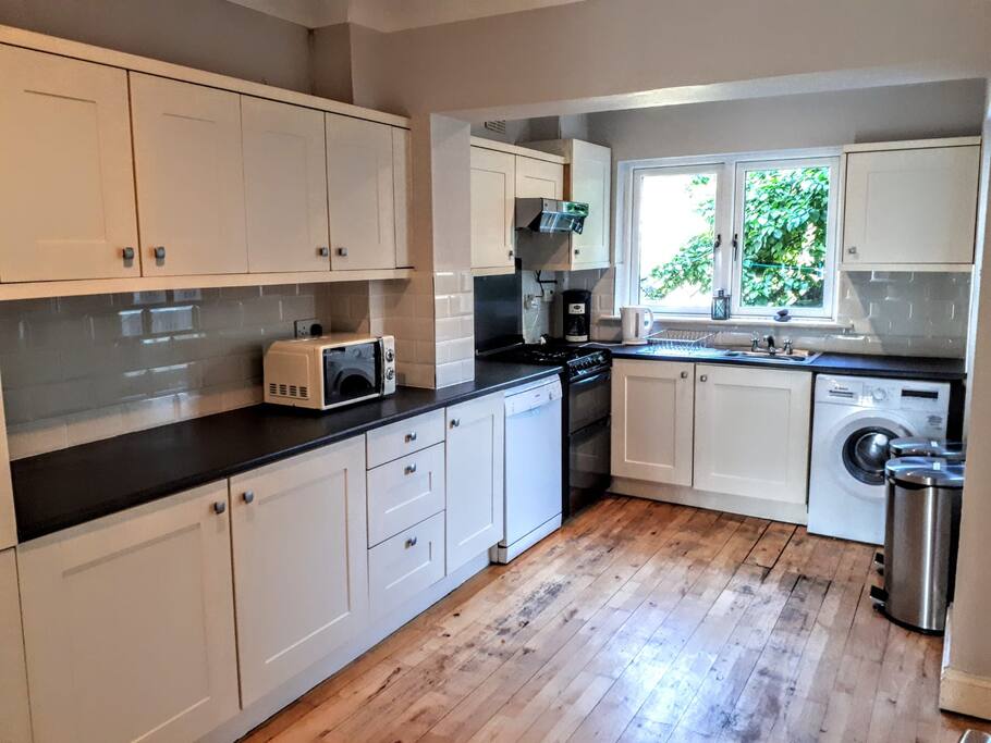 Townhouse beside UCD in quiet location Townhouses for Rent in Clonskeagh, Dublin, Ireland