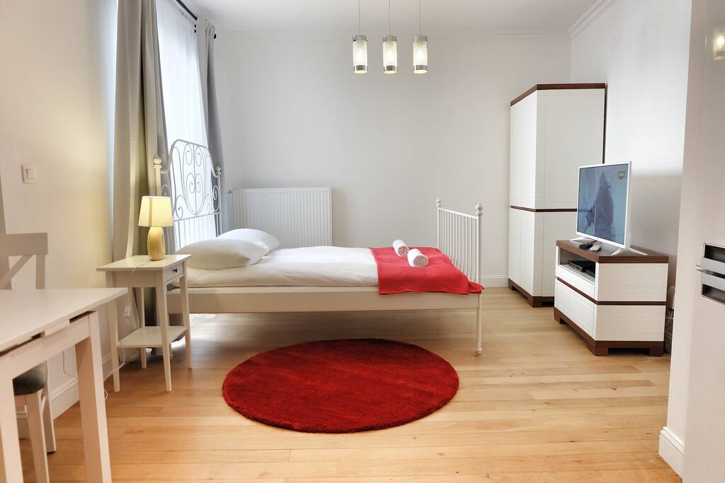 Bedroom/Living room