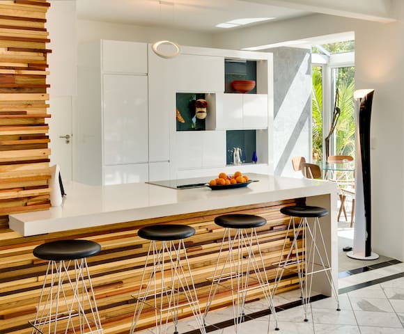 Gardenview Apartment, Magnificent, Serene gallery image 4