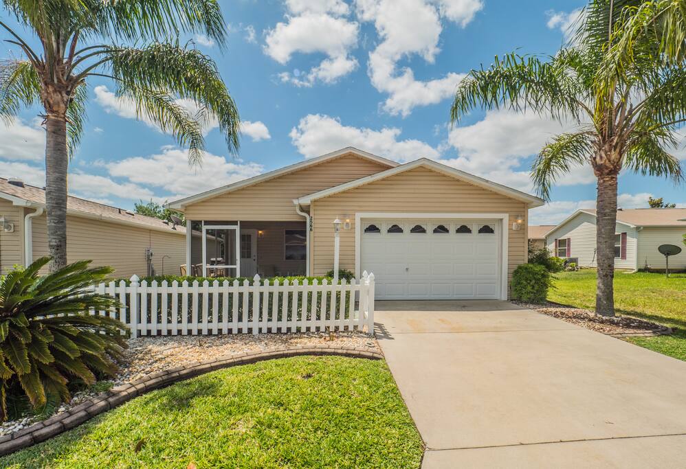 2566Hialeah-2.jpg