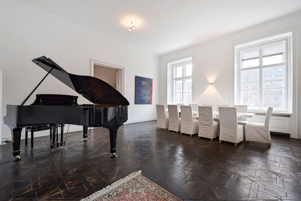 dining-room/piano-room