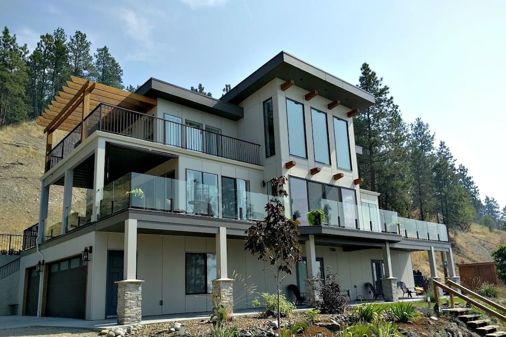Front view of the house with your walkout room on ground level