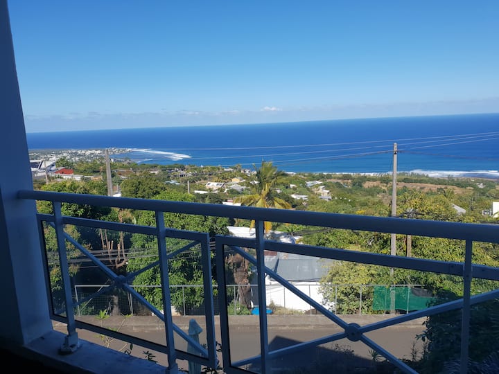 Les Avirons : locations de vacances et logements - Saint-Pierre, Réunion |  Airbnb