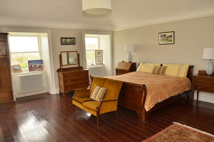 Guest Bedroom No. 2, Front of house and side lawn views, Floor 3