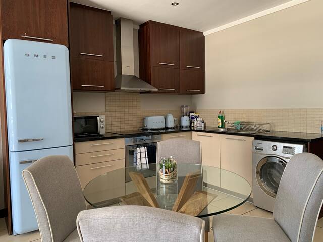 Luxury city central, lion’s head view apartment gallery image 2