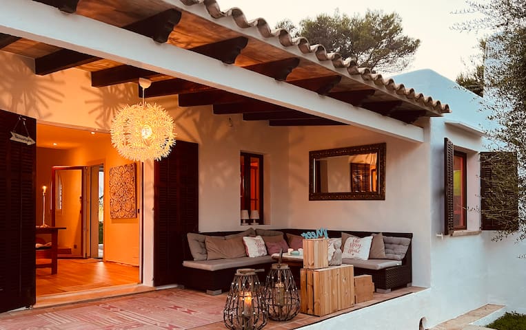 Villa mit Meerblick und Pool für 6 Personen gallery image 3