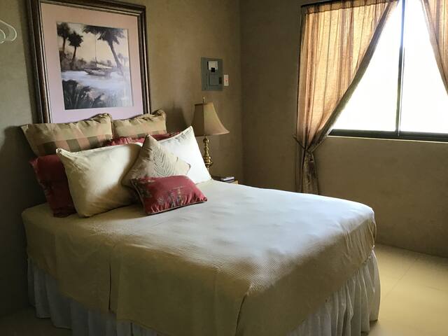 New one bedroom apartment