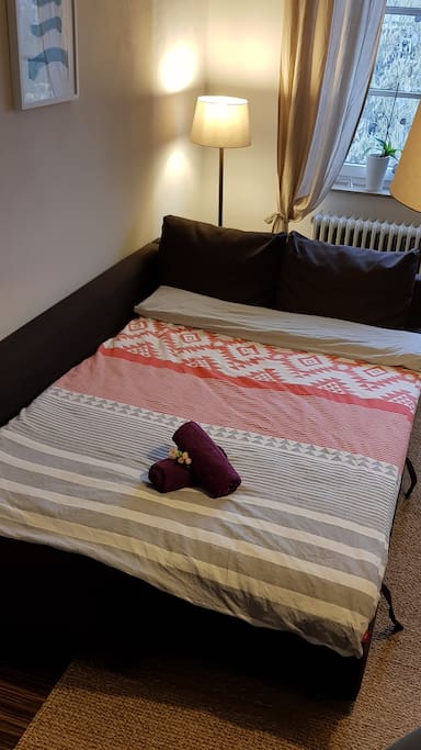 Gastbett/Guest bed