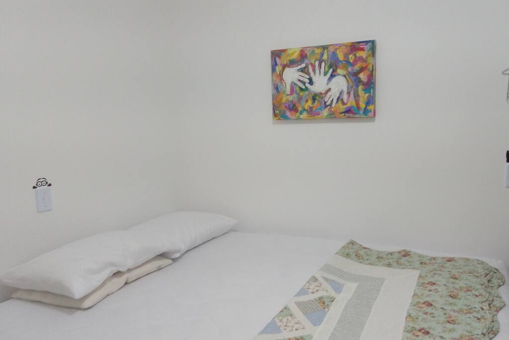 Quarto preparado para receber os hóspedes...