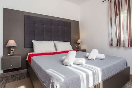 Filerimos house -Traditional 2 bedroom  with yard