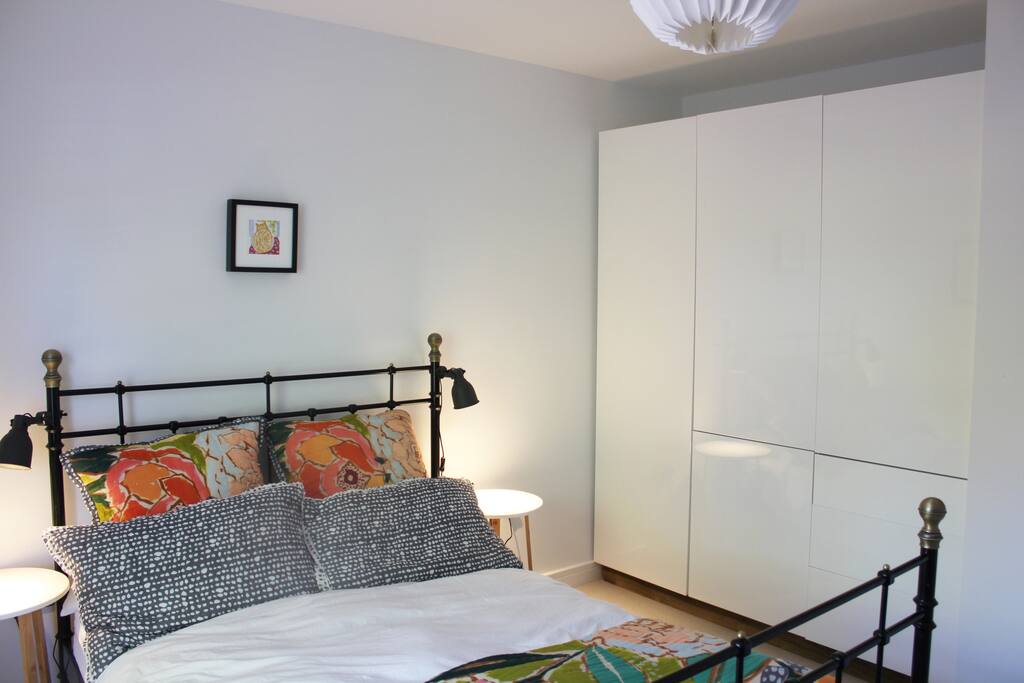 Guest Room 1