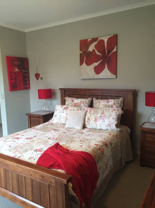 This room offers space and privacy, set back and relax after a hard day in your very own armchair with a nice glass of wine.
