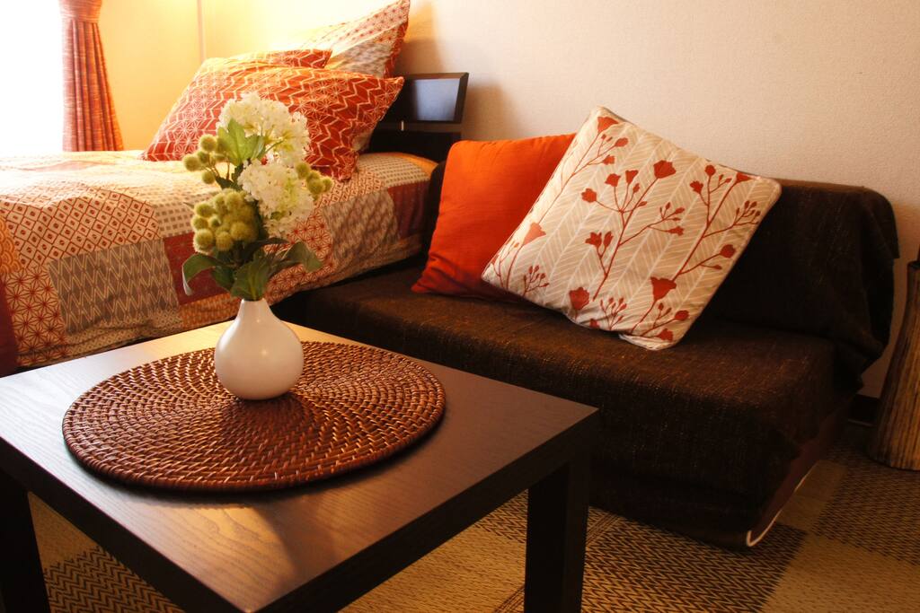 There are a single bed and a floding mattress sofa (single size).