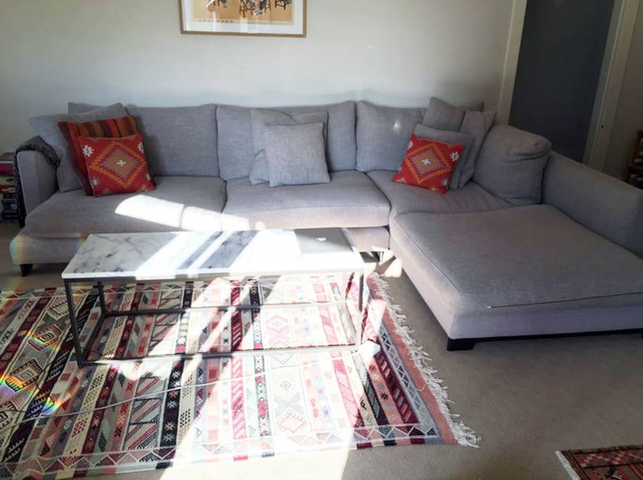 Bright & sunny with AMAZINGLY comfy couch