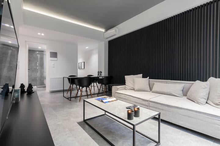 Heritage 103/Luxury Two Bedroom gallery image 3