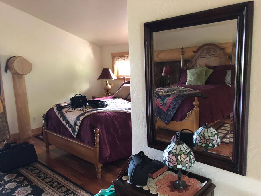 Scissor Room