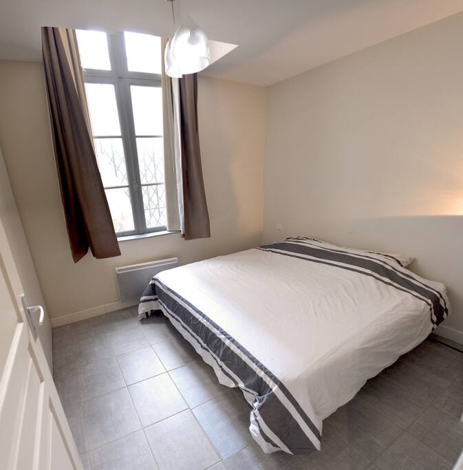 Lit en 160cm, très bon niveau de confort