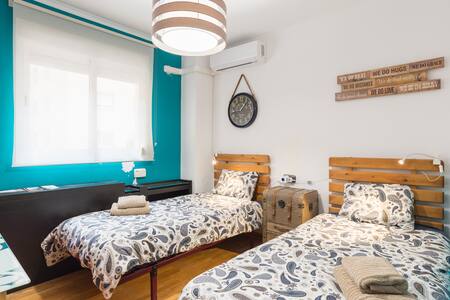 Maria Zambrano, Vialia, Train, Beach, Center