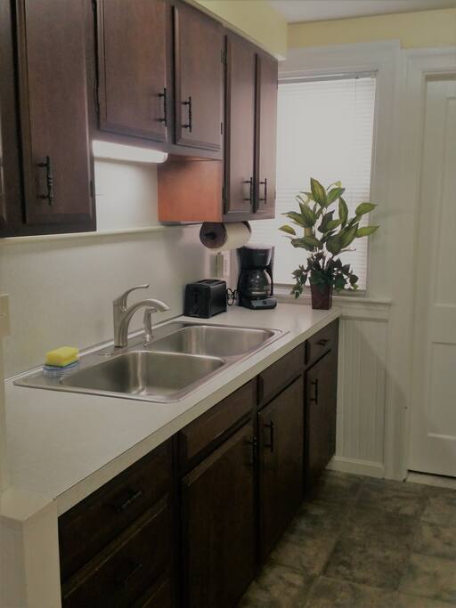 Kitchen galley area - Federal Hill & Atwells Ave Perfect!