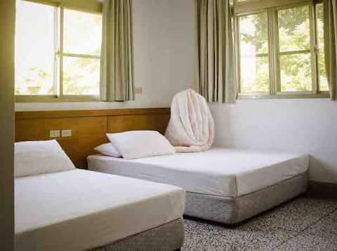 Eco Stay! Real Food Bfast incl. 5min Lake. Nature!