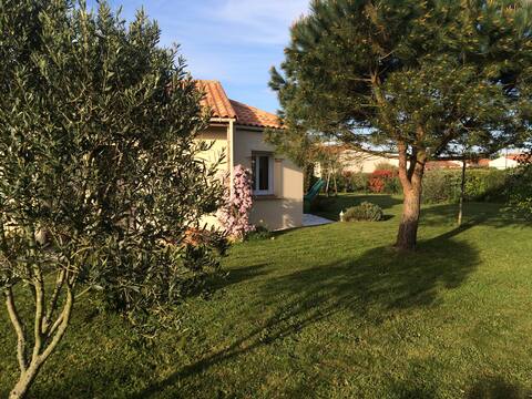 cute house on one level,garden, 3 double bedrooms