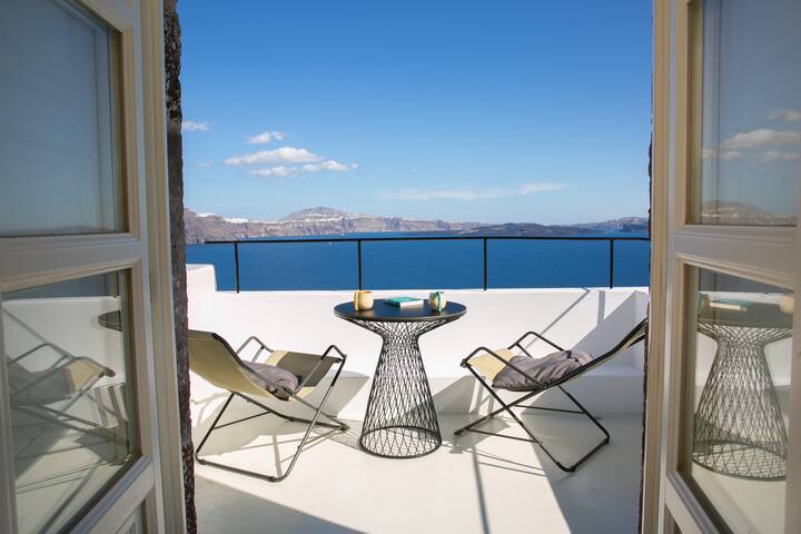 Platis Residence Villa with HotTub & indoor Hammam gallery image 5