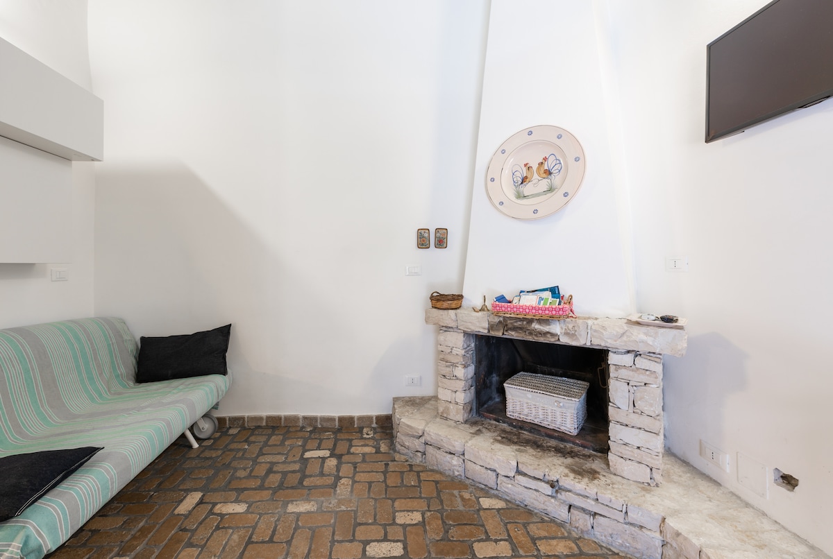 Leistungsstarkes Airbnb: House in pine forest adjacent to the sea. in Bisceglie