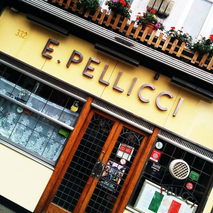 Kuva paikasta E Pellicci