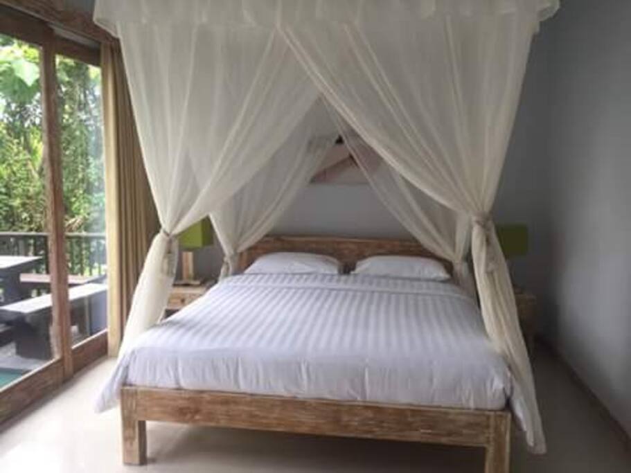 New installed bed canopy.
