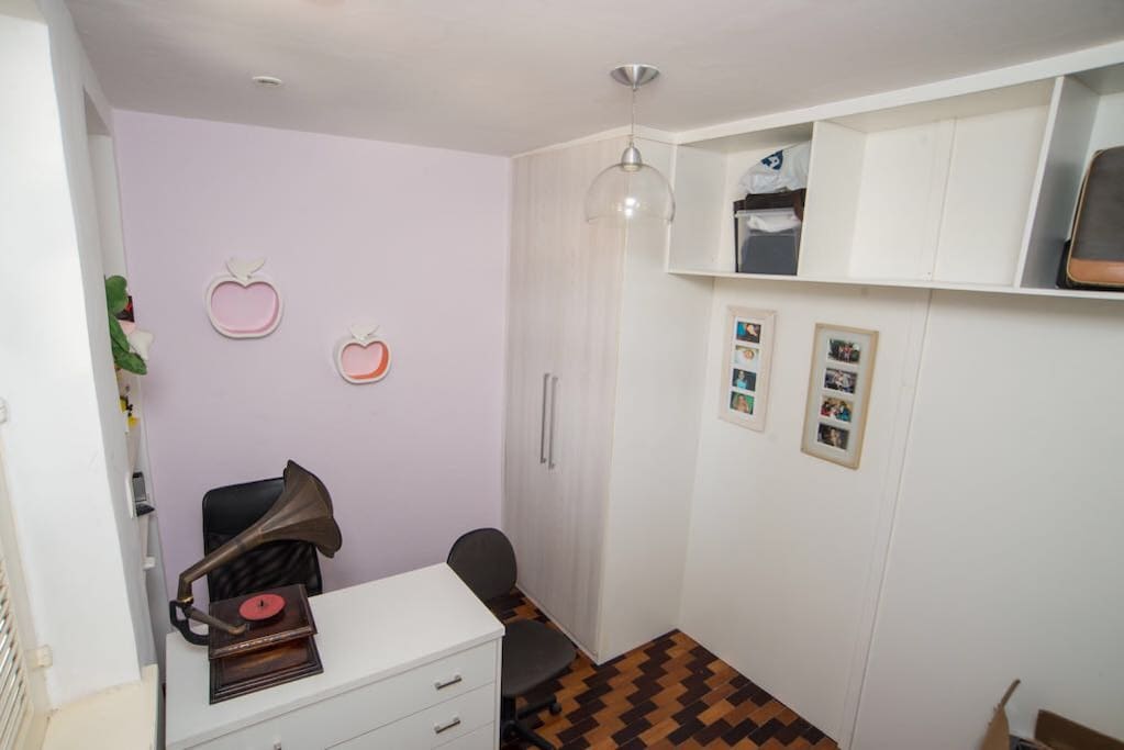Office/Bedroom01