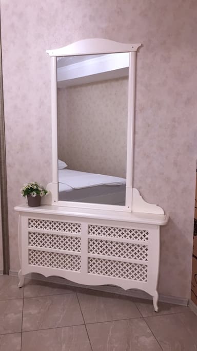 Туалетный столик в спальне