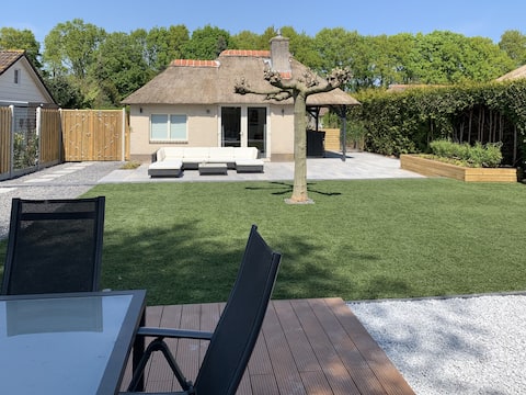 Liv Residence Holiday Home met Sauna & Gashaard